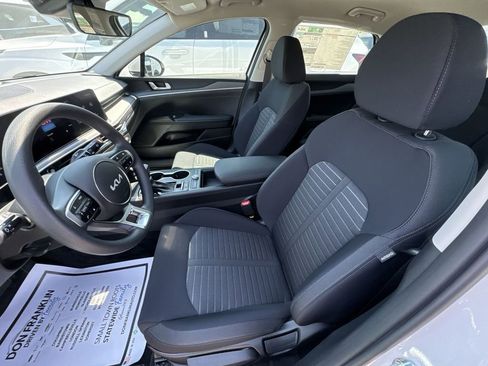 New 2026 Kia K5 LXS FWD image 3