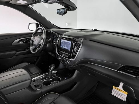 Used 2022 Chevrolet Traverse Premier w/ Redline Edition FWD image 14