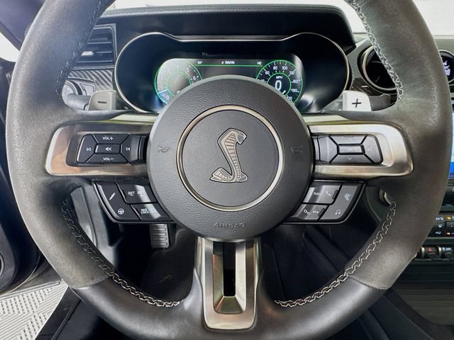 Used 2020 Ford Mustang Shelby GT500 w/ Carbon Fiber Track Pack RWD image 13