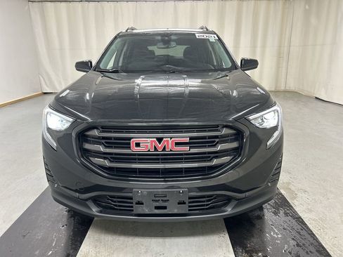 Used 2021 GMC Terrain SLE w/ Driver Convenience Package AWD/4WD image 3