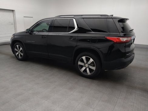 Used 2019 Chevrolet Traverse LT w/ LT Premium Package image 3