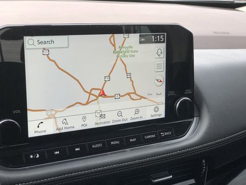 Used 2023 Nissan Rogue SL w/ SL Premium Package image 22