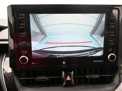 Used 2022 Toyota Corolla LE image 25