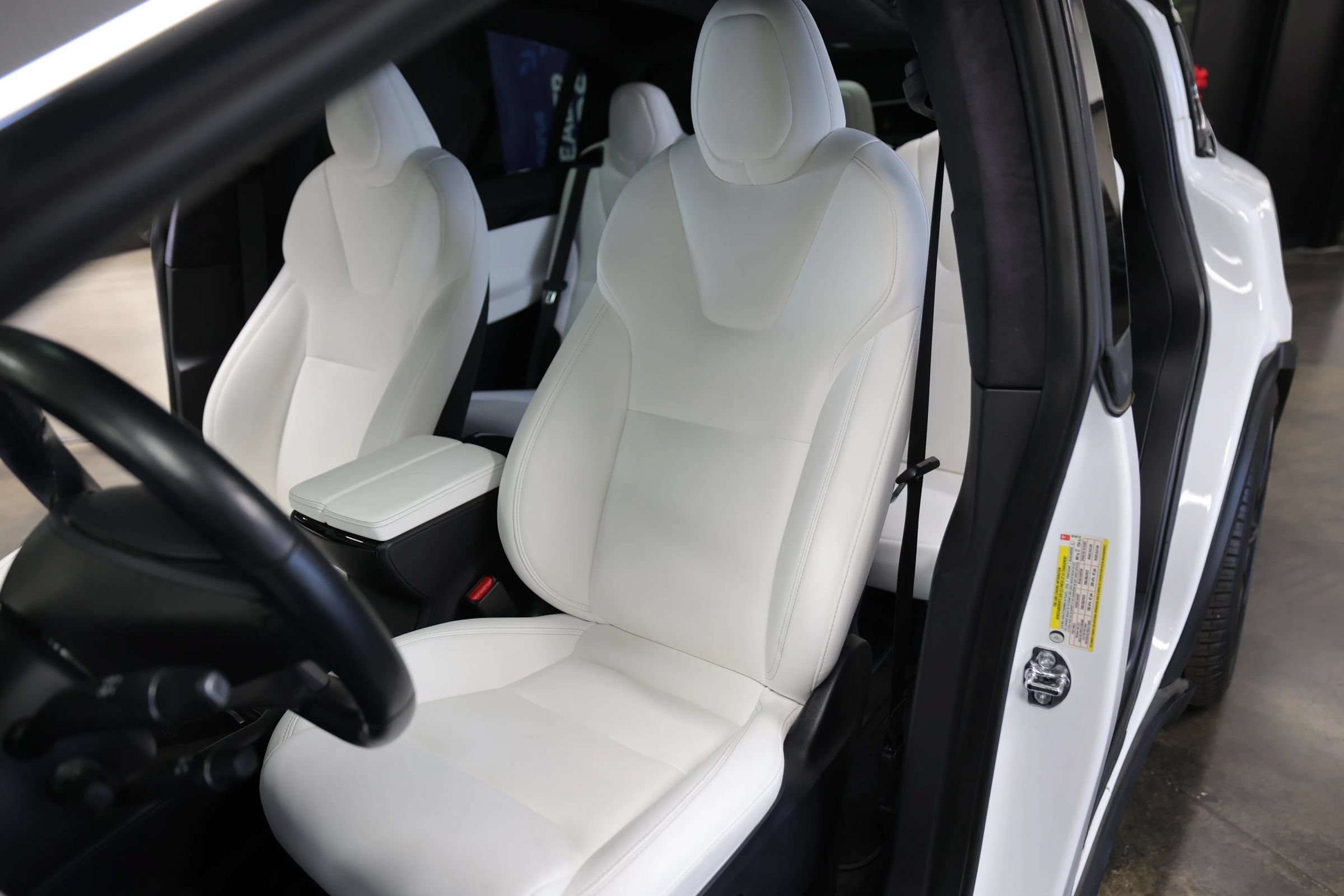 Used 2021 Tesla Model X Long Range AWD/4WD image 27