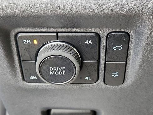 Certified 2025 Ford Expedition Max Active image 14