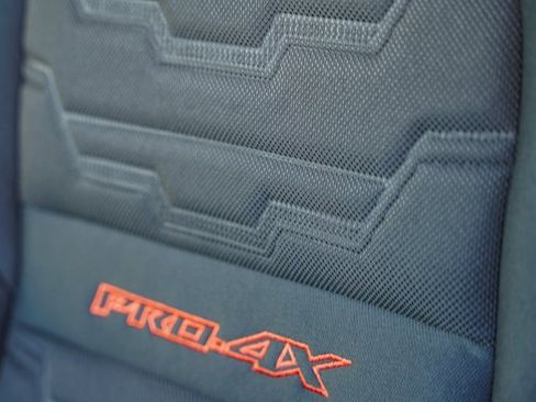 New 2026 Nissan Frontier PRO-4X w/ Pro-4x Convenience Package image 29