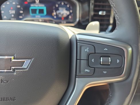 Used 2025 Chevrolet Silverado 1500 LT Trail Boss w/ Convenience Package II AWD/4WD image 17