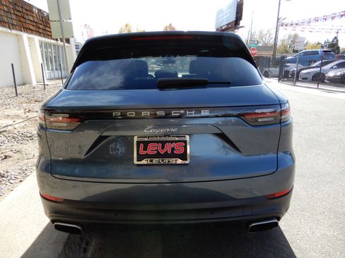 Used 2019 Porsche Cayenne image 6