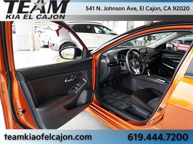 Used 2024 Nissan Sentra SR FWD image 35
