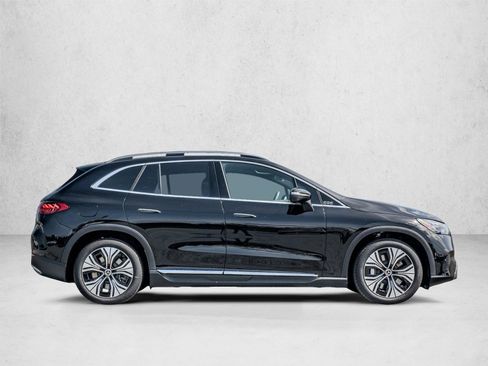 New 2026 Mercedes-Benz EQE 320+ SUV image 4