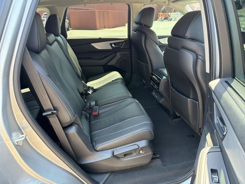 Certified 2023 Acura MDX FWD w/ Technology Package image 14