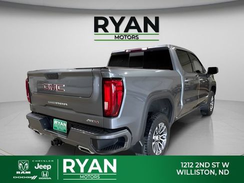 Used 2019 GMC Sierra 1500 AT4 w/ AT4 Preferred Package AWD/4WD image 3