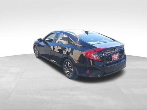 Used 2017 Honda Civic EX image 7