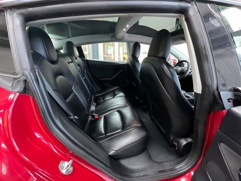 Used 2022 Tesla Model 3 Standard Range RWD image 21