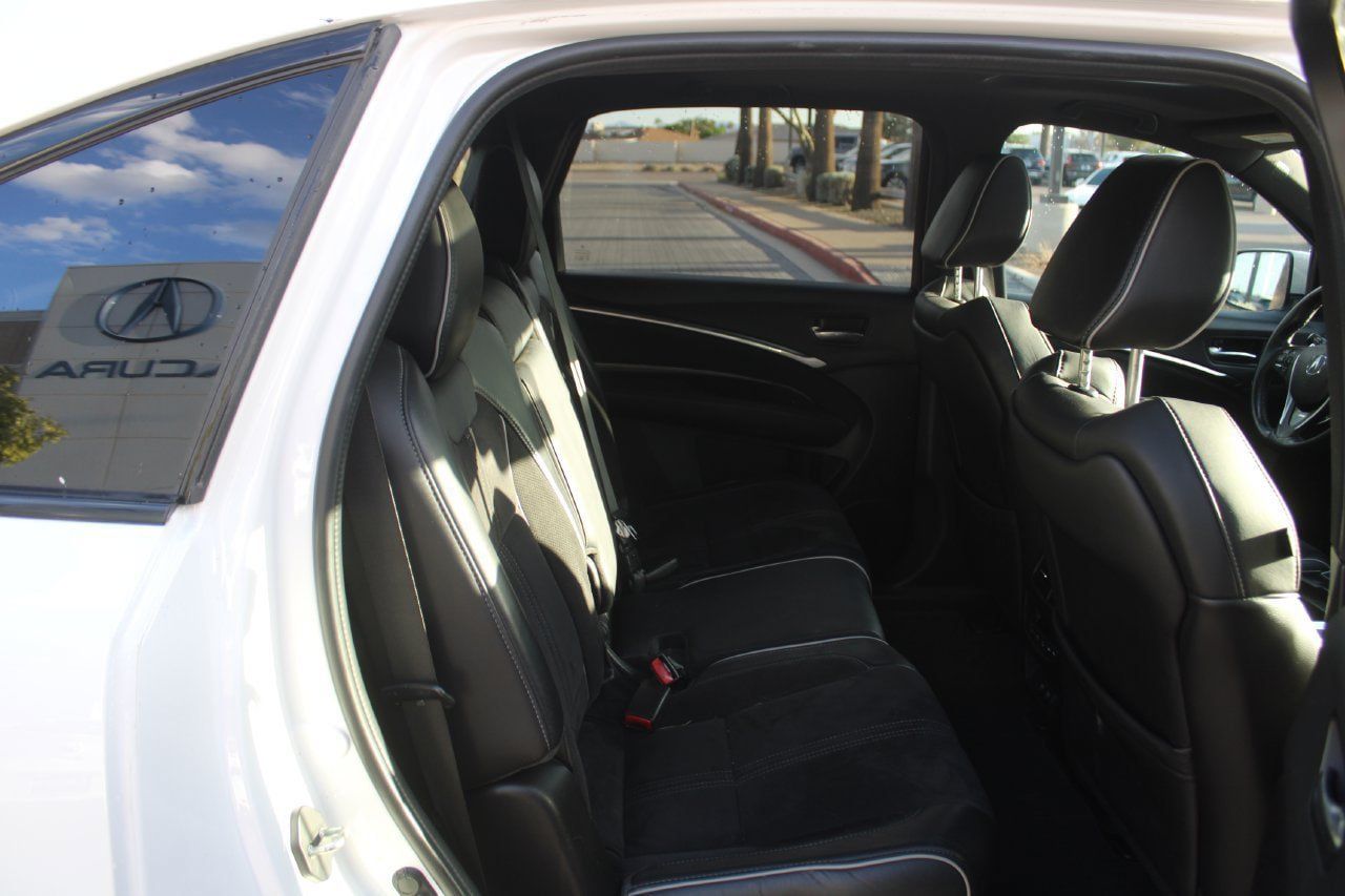 Used 2020 Acura MDX w/ Technology Package AWD/4WD image 12