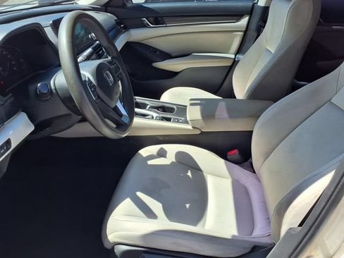 Used 2020 Honda Accord LX image 11