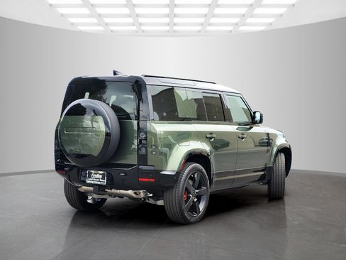 New 2026 Land Rover Defender 110 X AWD/4WD image 6