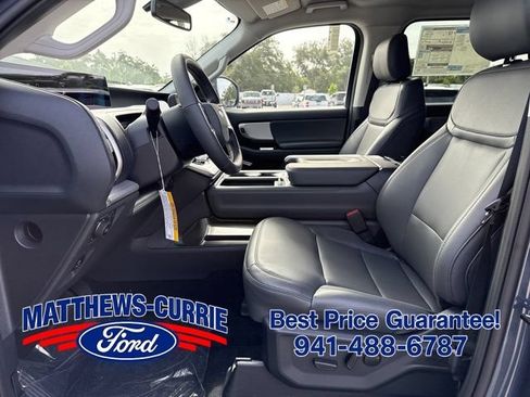 New 2027 Ford Expedition Active AWD/4WD image 9