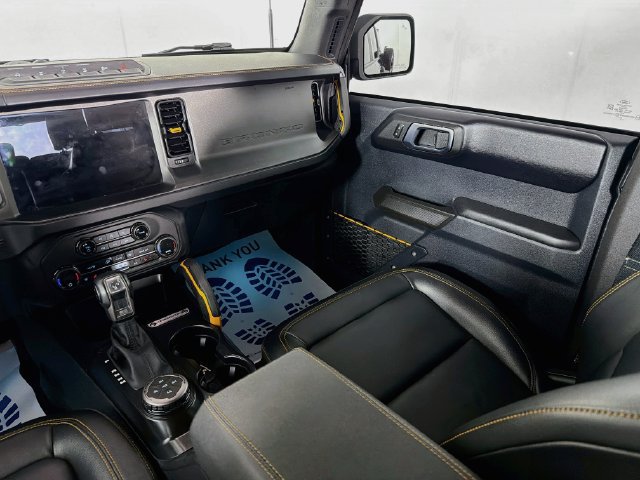 Used 2024 Ford Bronco Badlands w/ Sasquatch Package AWD/4WD image 23