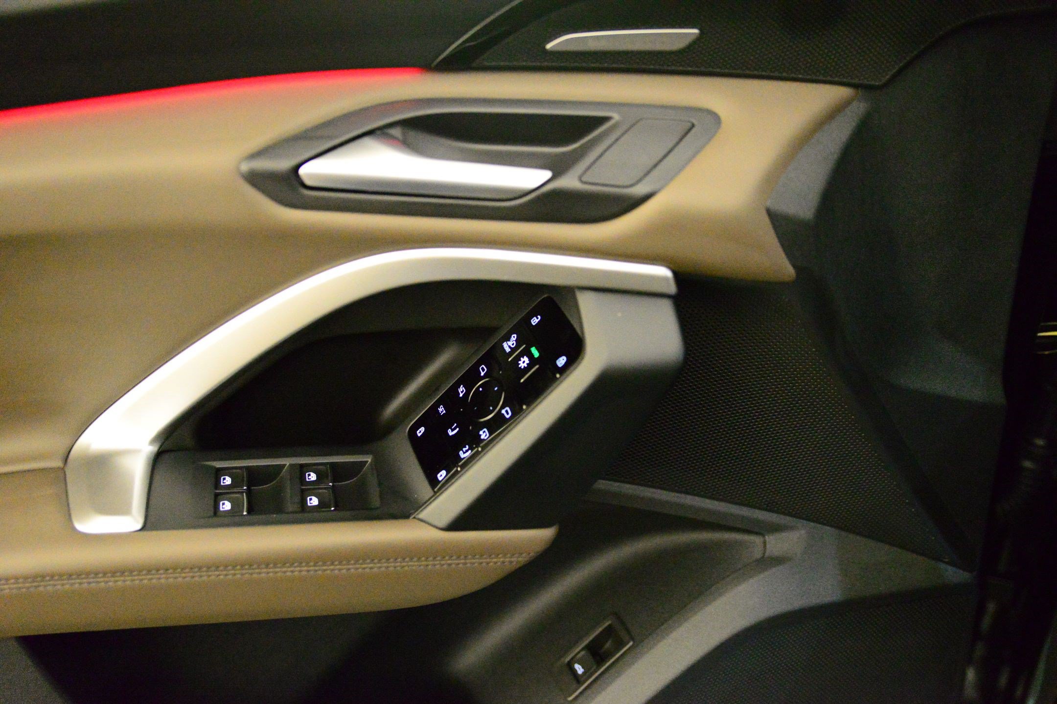 New 2025 Audi Q5 Premium Plus AWD/4WD image 9