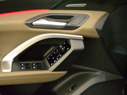 New 2025 Audi Q5 Premium Plus AWD/4WD image 9