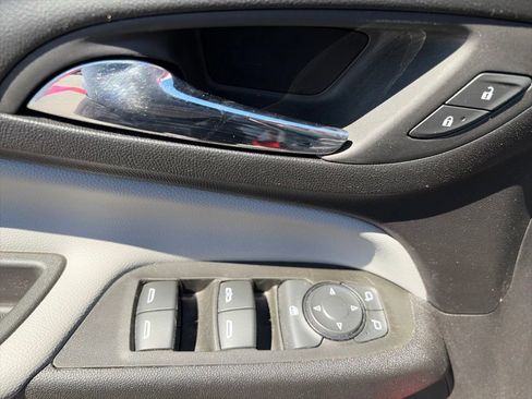 Certified 2024 Chevrolet Equinox LT AWD/4WD image 13