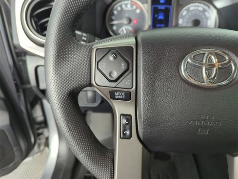 Used 2021 Toyota Tacoma SR5 image 22