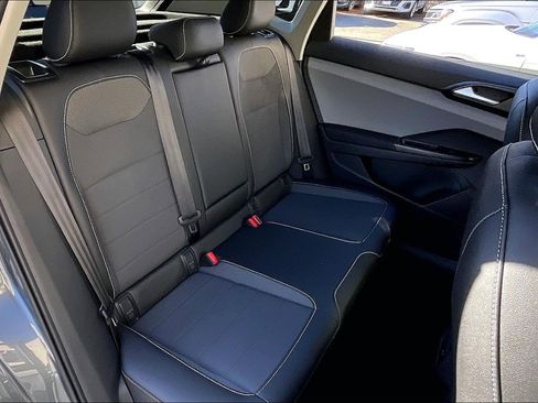 Certified 2023 Volkswagen Taos SE image 26