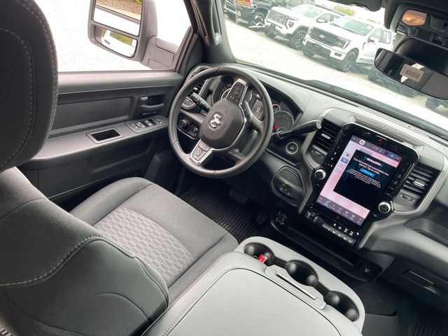 Used 2026 RAM 2500 Tradesman AWD/4WD image 23