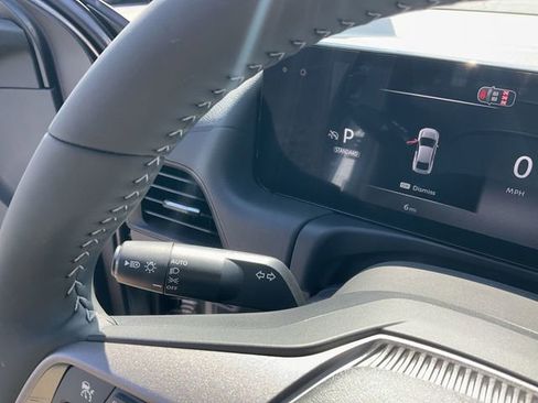 New 2026 Nissan Sentra SV w/ SV Convenience Package FWD image 22