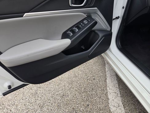 Certified 2024 Acura Integra FWD image 11