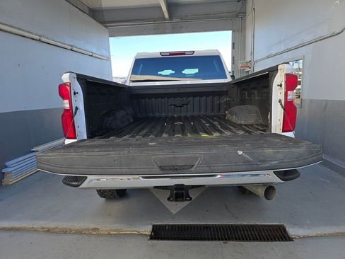 Used 2024 Chevrolet Silverado 2500 LTZ image 24