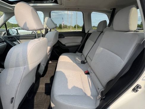 Used 2016 Subaru Forester 2.5i Premium AWD/4WD image 14