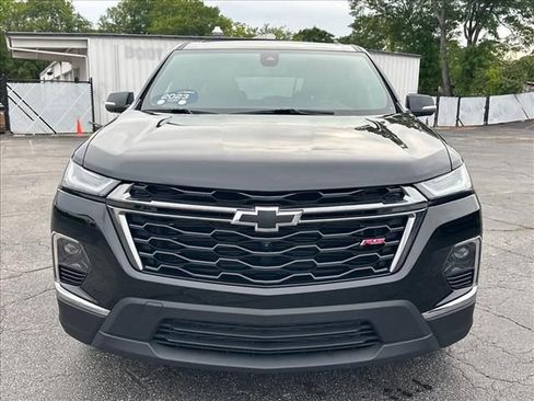 Certified 2023 Chevrolet Traverse RS w/ LPO, Floor Liner Package AWD/4WD image 4
