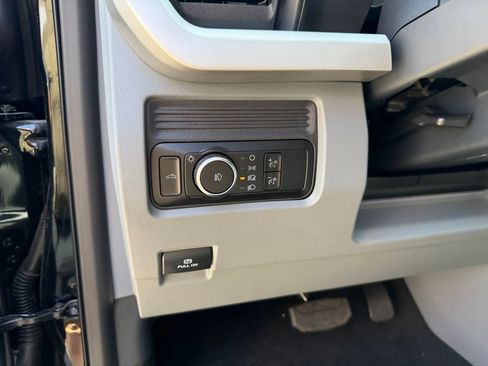 New 2026 Ford F250 XLT w/ FX4 Off-Road Package AWD/4WD image 28