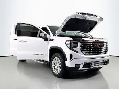 Used 2023 GMC Sierra 1500 Denali w/ Technology Package AWD/4WD image 27