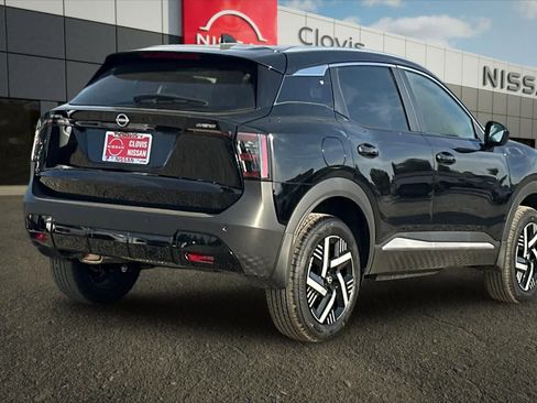 New 2026 Nissan Kicks SV image 3