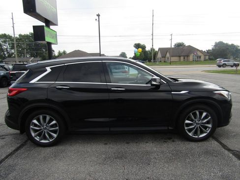 Used 2019 INFINITI QX50 Essential w/ Premium Heat Package AWD/4WD image 10