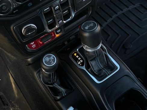 Used 2022 Jeep Wrangler Unlimited Rubicon 4xe w/ Cold Weather Group image 33