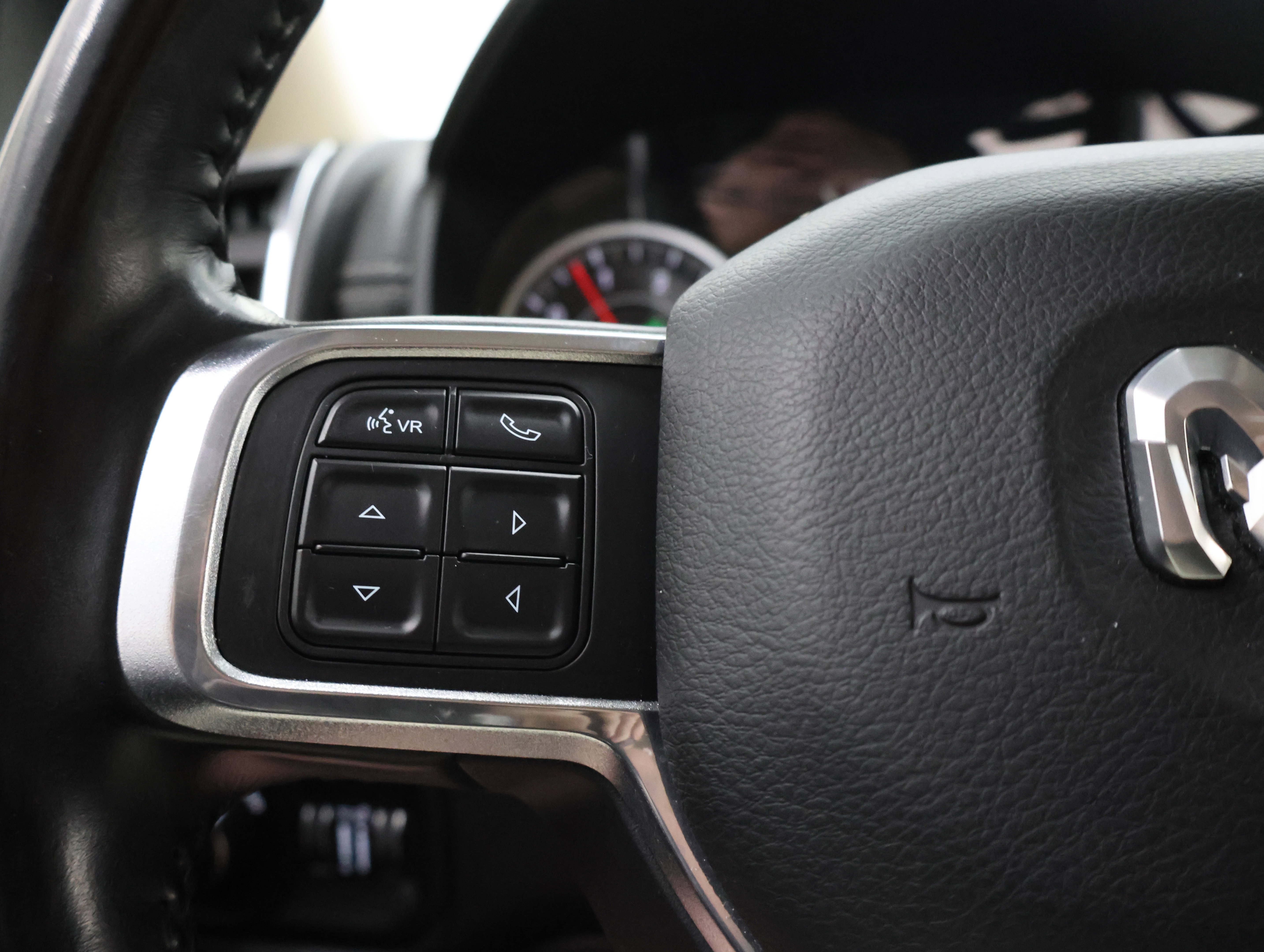 Used 2020 RAM 2500 Laramie AWD/4WD image 15