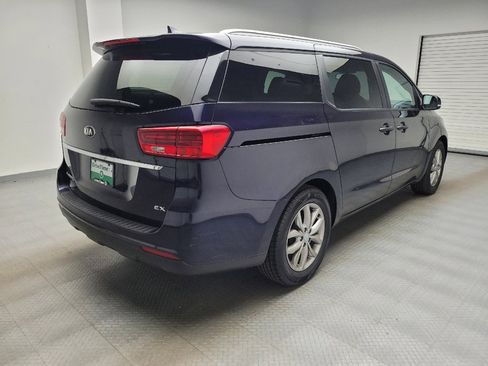 Used 2019 Kia Sedona EX FWD image 9