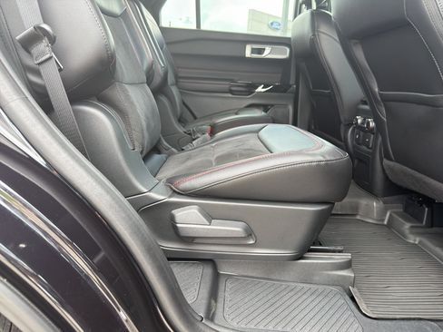 Certified 2022 Ford Explorer ST-Line AWD/4WD image 27