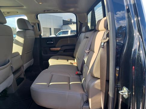 Used 2019 Chevrolet Silverado 2500 LTZ w/ Duramax Plus Package image 18