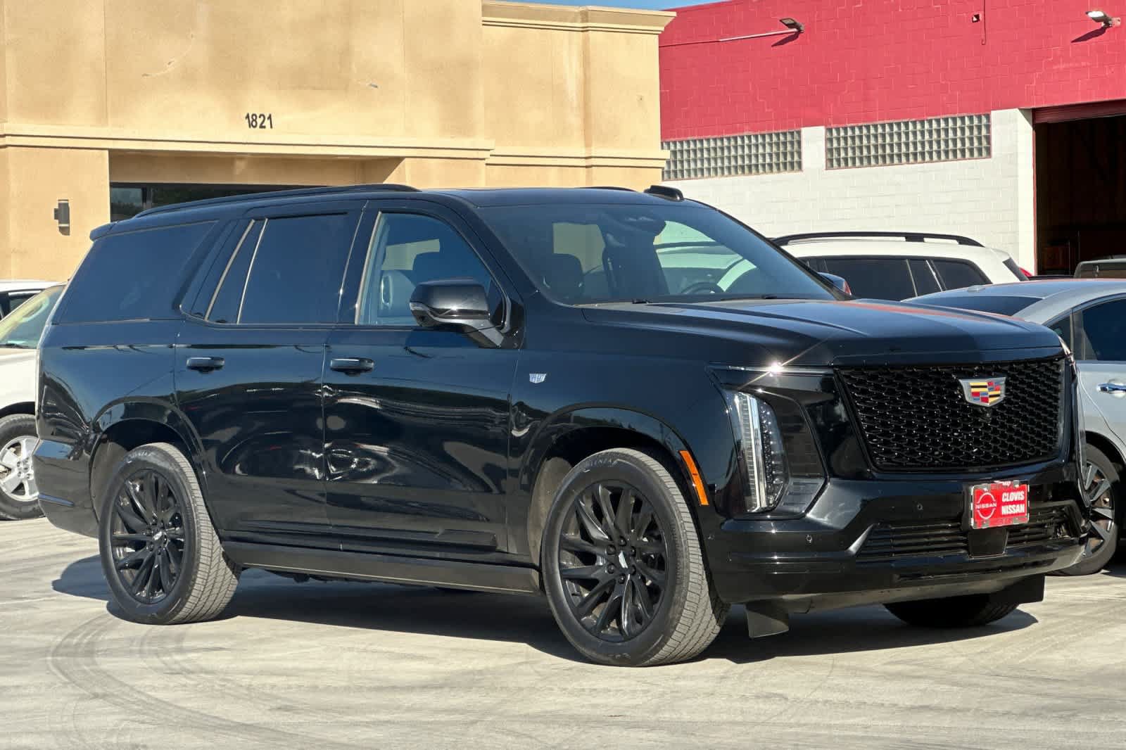 Used 2025 Cadillac Escalade Sport w/ Touring Package AWD/4WD image 10