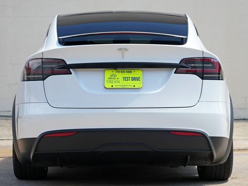 Used 2022 Tesla Model X AWD/4WD image 11
