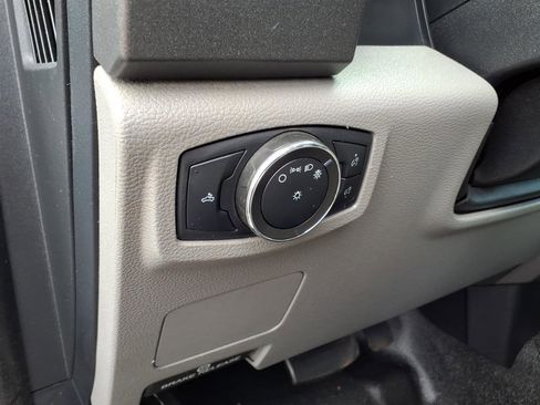 Used 2020 Ford F250 XL w/ Power Equipment Group AWD/4WD image 17