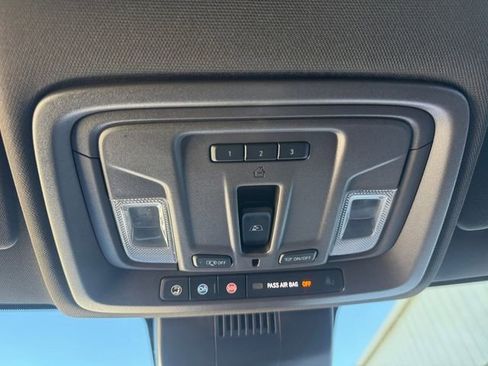 Used 2022 GMC Sierra 1500 Denali image 30