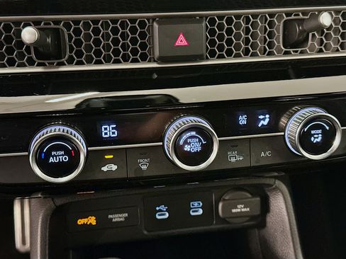 Used 2025 Honda Civic Sport image 24