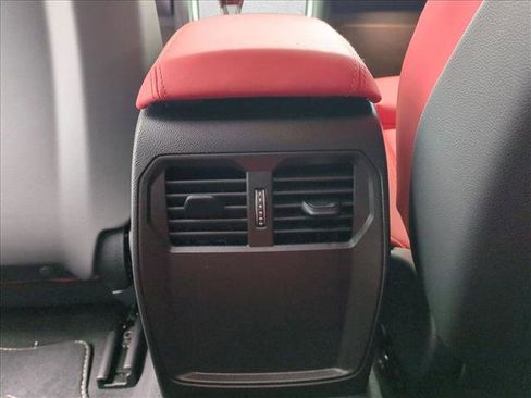 Used 2026 BMW M4 Competition image 18