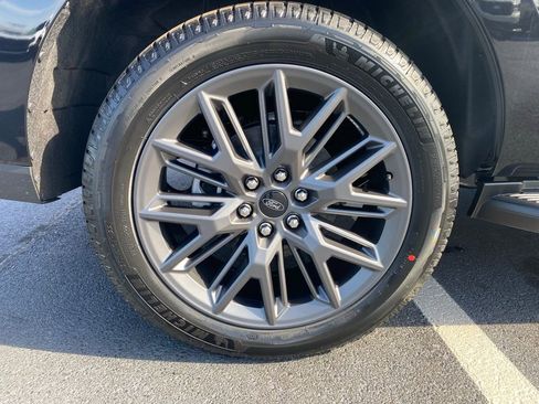 New 2026 Ford Expedition Platinum w/ Stealth Appearance Package image 33